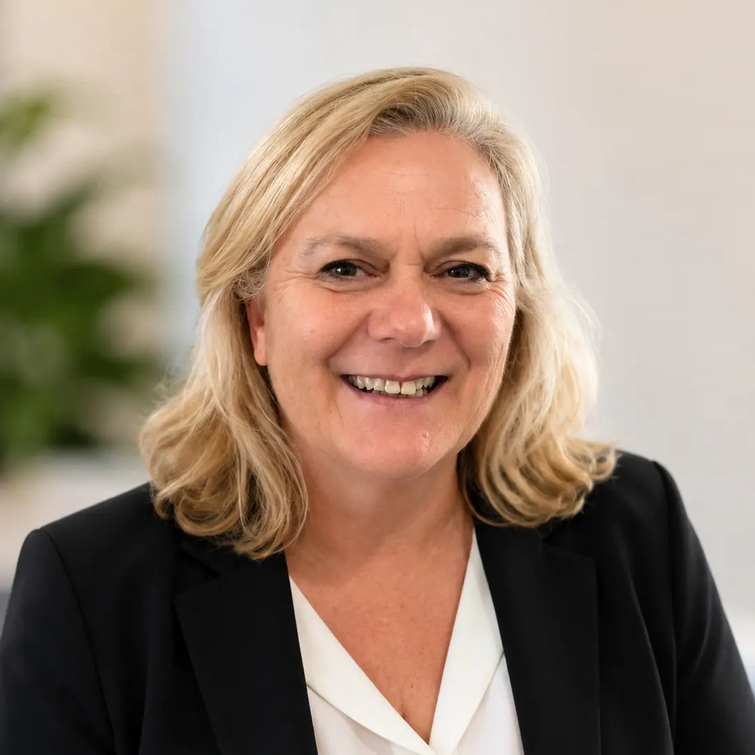 Jacqui Souter
